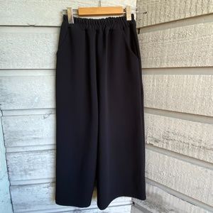 Super High Black Structured Culottes | Pockets
